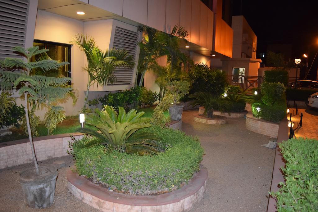 Gāndhīdhām Jai Residency酒店 外观 照片